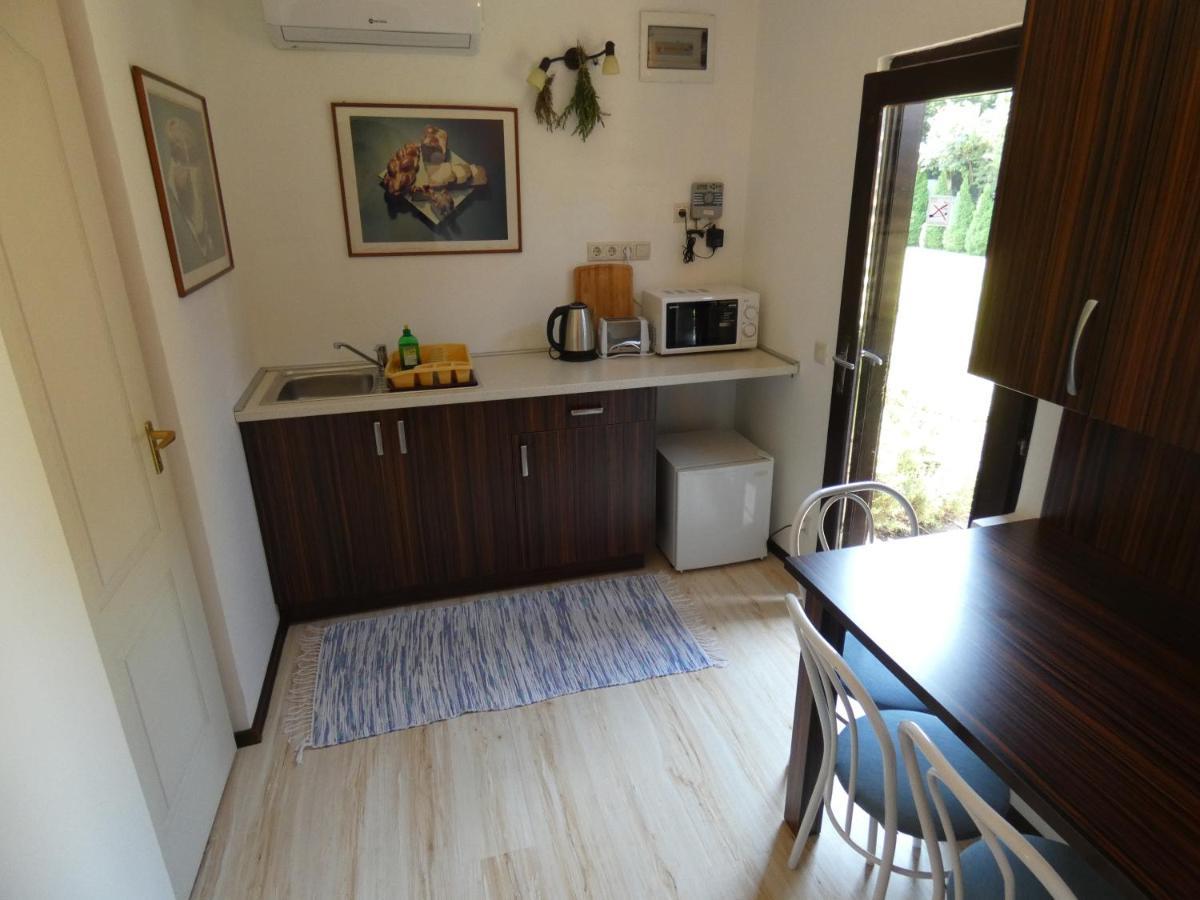 The Boys Apartman Сиофок Екстериор снимка