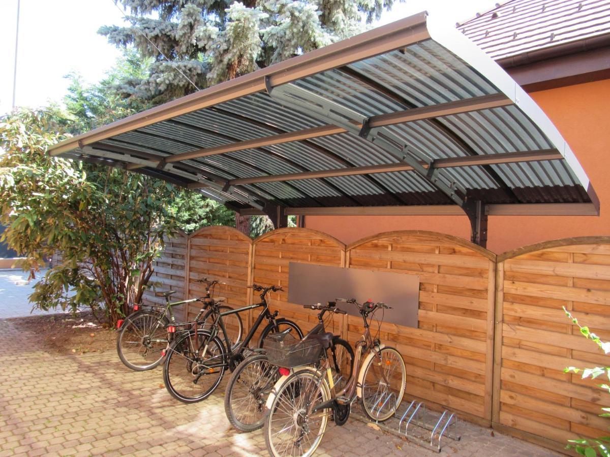 The Boys Apartman Сиофок Екстериор снимка