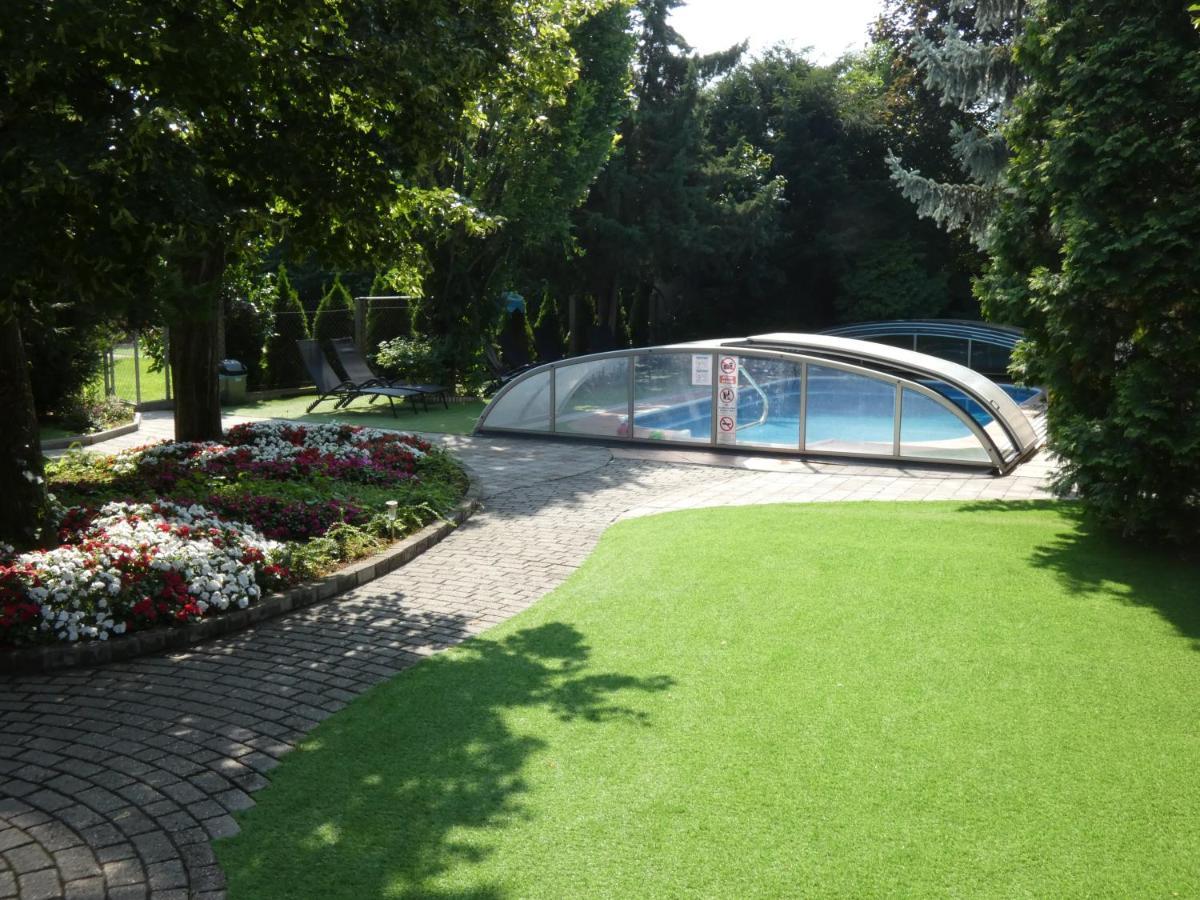 The Boys Apartman Сиофок Екстериор снимка