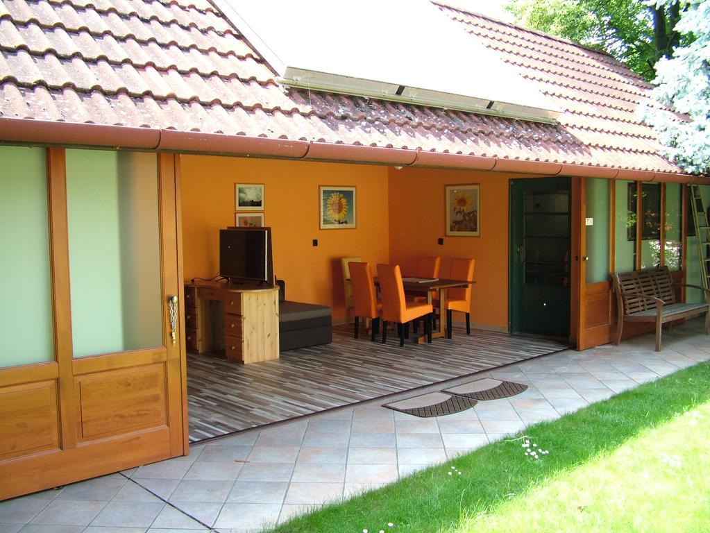 The Boys Apartman Сиофок Екстериор снимка